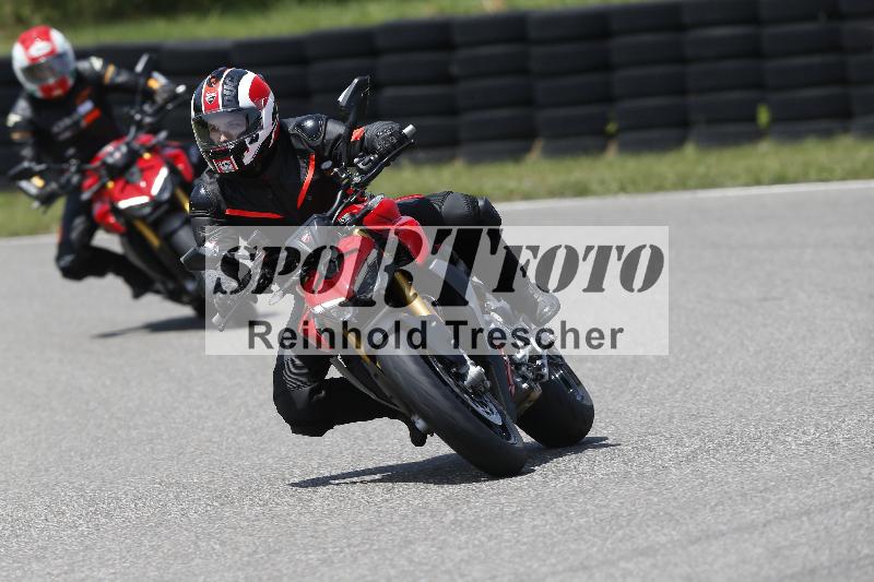 /27 12.06.2025 Ducati Schweiz Trackday Warmup  ADR/gruen-vert/ohne
